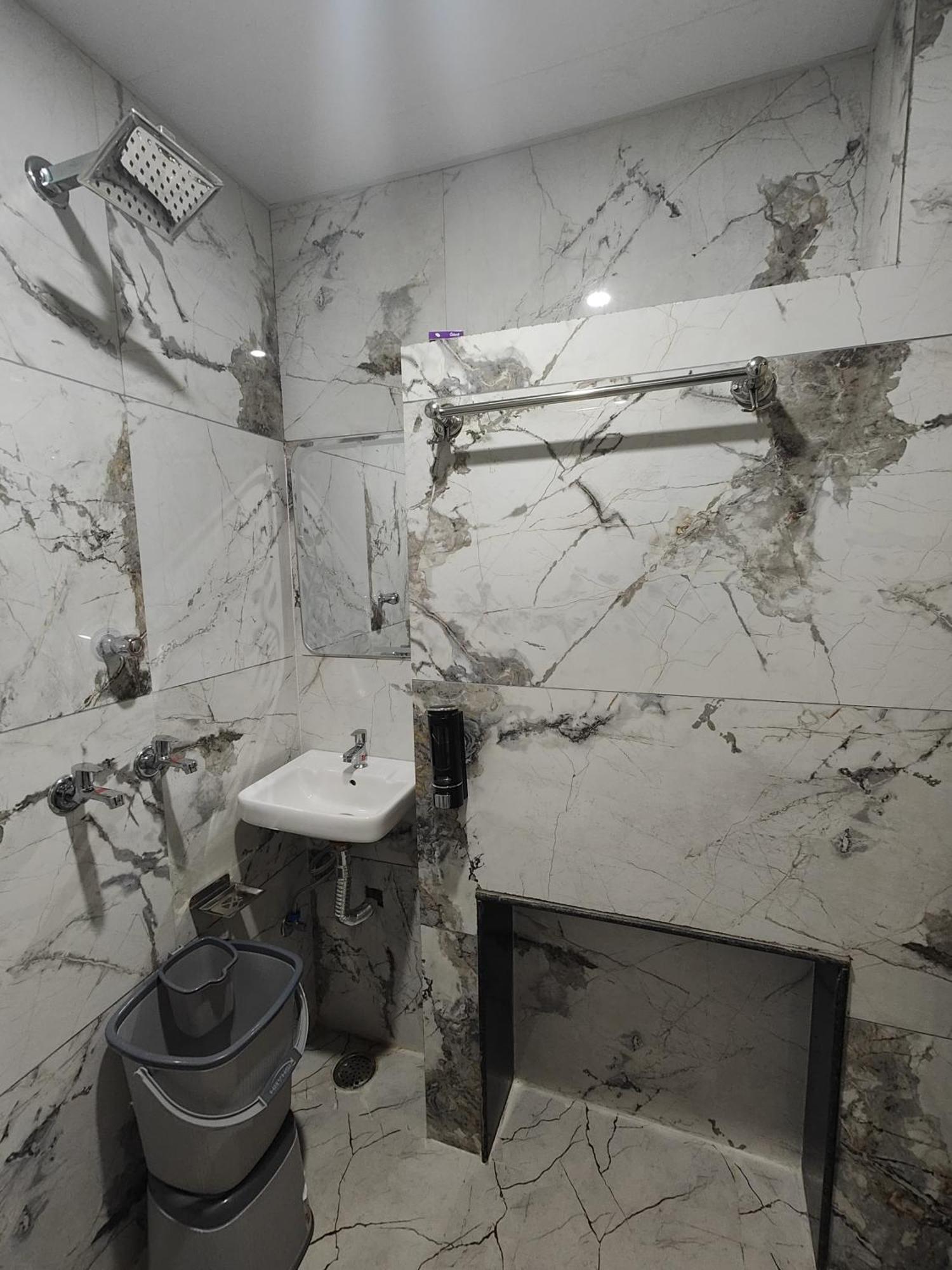 Hotel Mangal Murti فاراناسي المظهر الخارجي الصورة